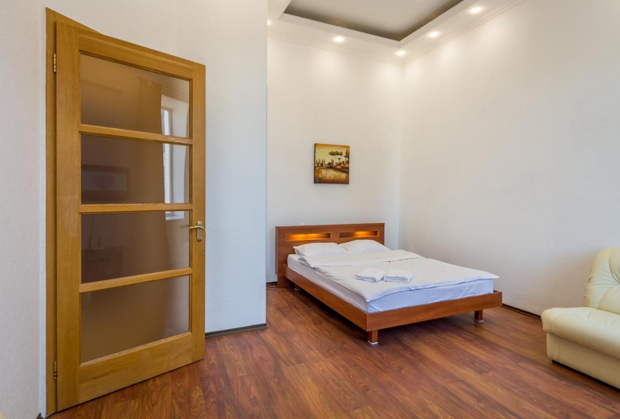 DayFlat Apartments Golden Gate Area Kiev Buitenkant foto